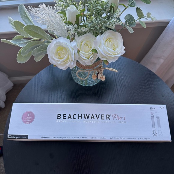 Beachwaver Pro 1 Professional Rotating Curling Iron 1" Classic Barrel - Picture 9 of 9